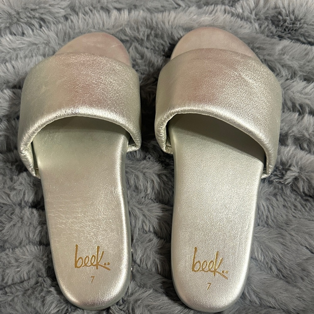 Beek Women's Metallic Slide Sandals